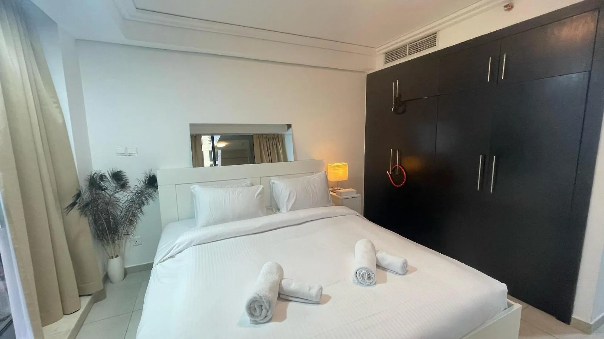 Goldcrest Views 2 - 2Br Apartment In Jlt - Allsopp & Allsopp Dubai